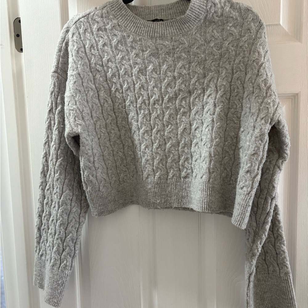 Dynamite heavenlyarn cable knit cropped sweater